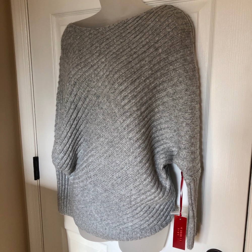 Jennifer Lopez metallic silver diagonal rib dolman - Picture 4 of 7